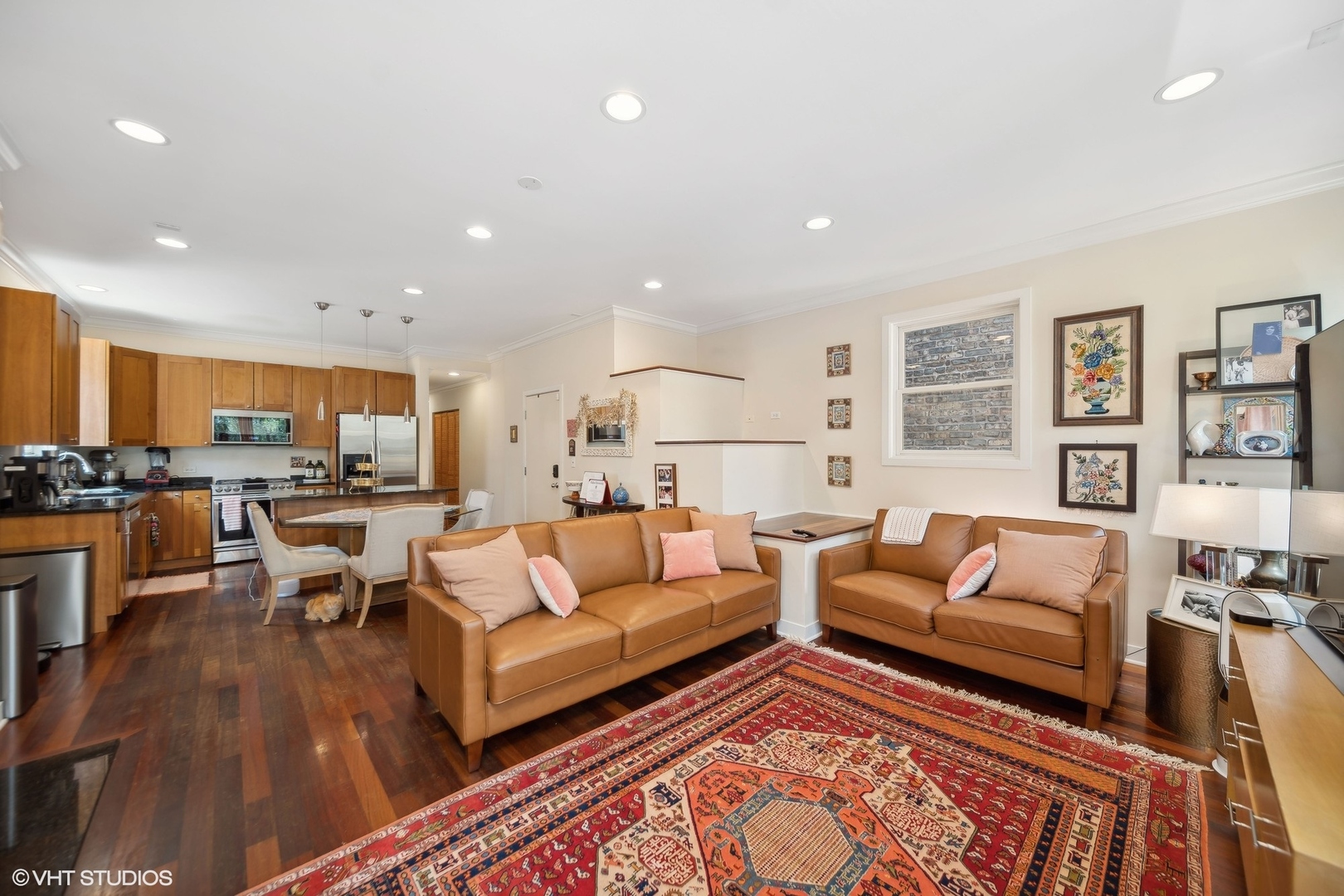 1516 W 19th Street 2