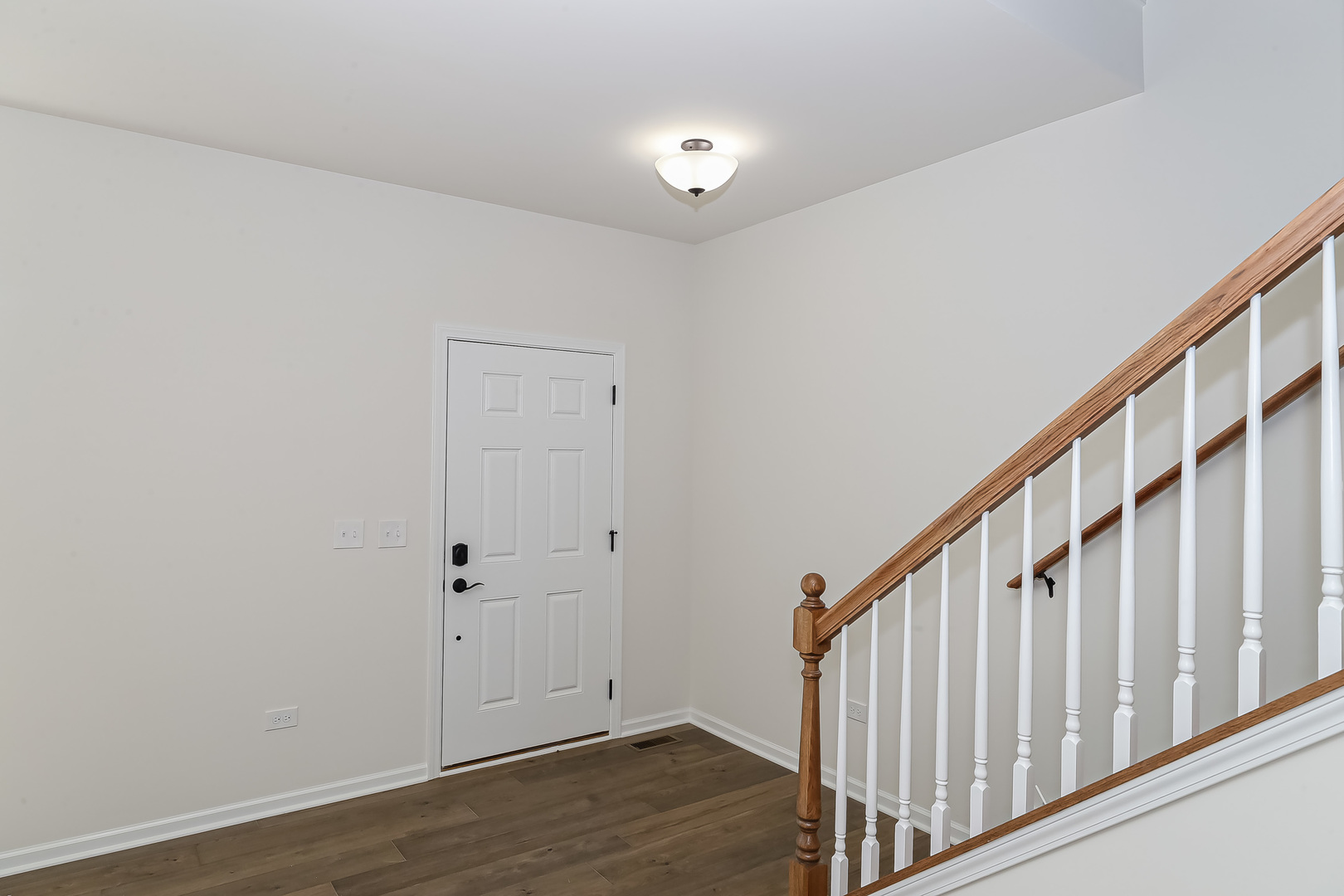 977 Penrith Lane