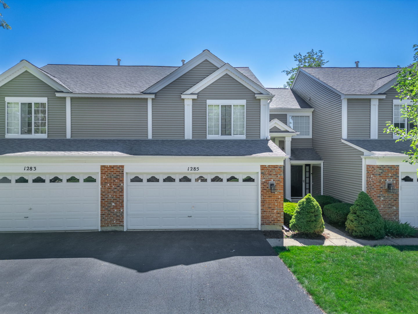 1285 Summersweet Lane