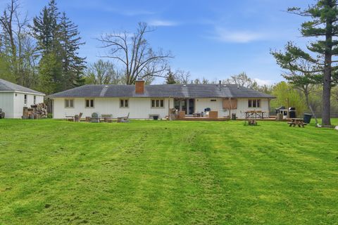 Tiny photo for 25848 W Scott Road, North Barrington, IL 60010 (MLS # 12607994)