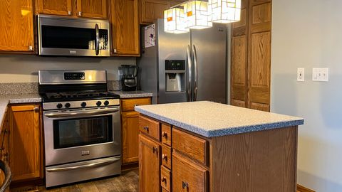 Tiny photo for 2809 Forestview Drive, Carpentersville, IL 60110 (MLS # 12529387)