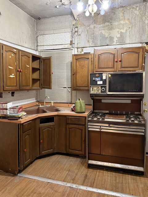 Tiny photo for 7006 S East End Avenue, Chicago, IL 60649 (MLS # 12561409)