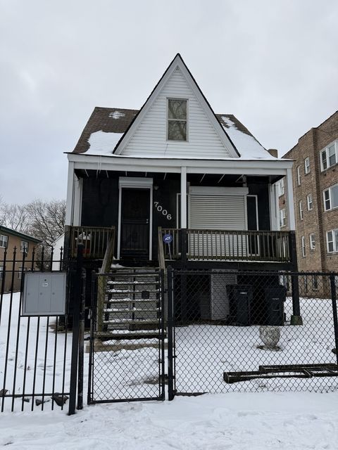 7006 S East End Avenue Chicago IL 60649