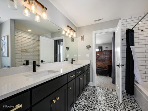 Tiny photo for 7844 Northwoods Court, Frankfort, IL 60423 (MLS # 12545762)