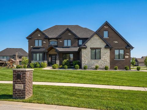 Photo of 7844 Northwoods Court, Frankfort, IL 60423 (MLS # 12545762)