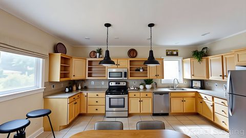 Tiny photo for 1025 Wesley Avenue, Evanston, IL 60202 (MLS # 12388645)