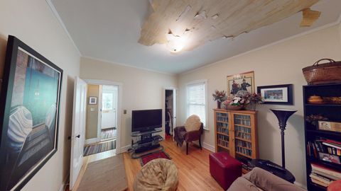 Tiny photo for 1025 Wesley Avenue, Evanston, IL 60202 (MLS # 12388645)