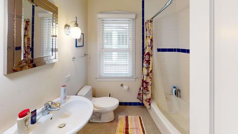 Tiny photo for 1025 Wesley Avenue, Evanston, IL 60202 (MLS # 12388645)