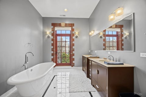 Tiny photo for 3015 Lincoln Road, Oak Brook, IL 60523 (MLS # 12603512)