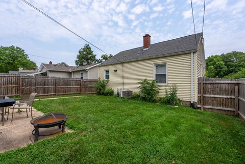 Tiny photo for 728 24th Street, Bettendorf, IA 52722 (MLS # 12743612)