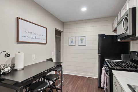 Tiny photo for 728 24th Street, Bettendorf, IA 52722 (MLS # 12743612)