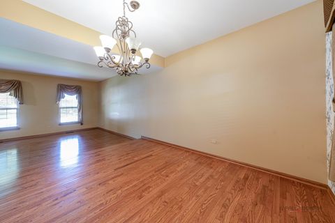 Tiny photo for 1889 Mcrae Lane, Mundelein, IL 60060 (MLS # 12683281)
