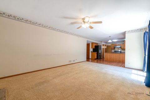 Tiny photo for 1889 Mcrae Lane, Mundelein, IL 60060 (MLS # 12683281)