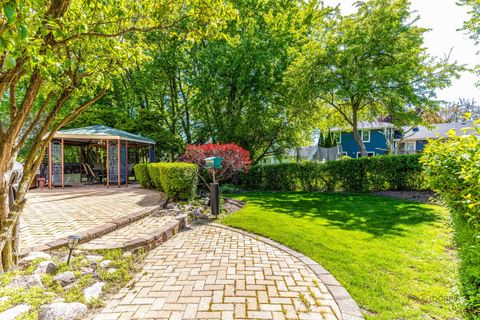 Tiny photo for 1889 Mcrae Lane, Mundelein, IL 60060 (MLS # 12683281)