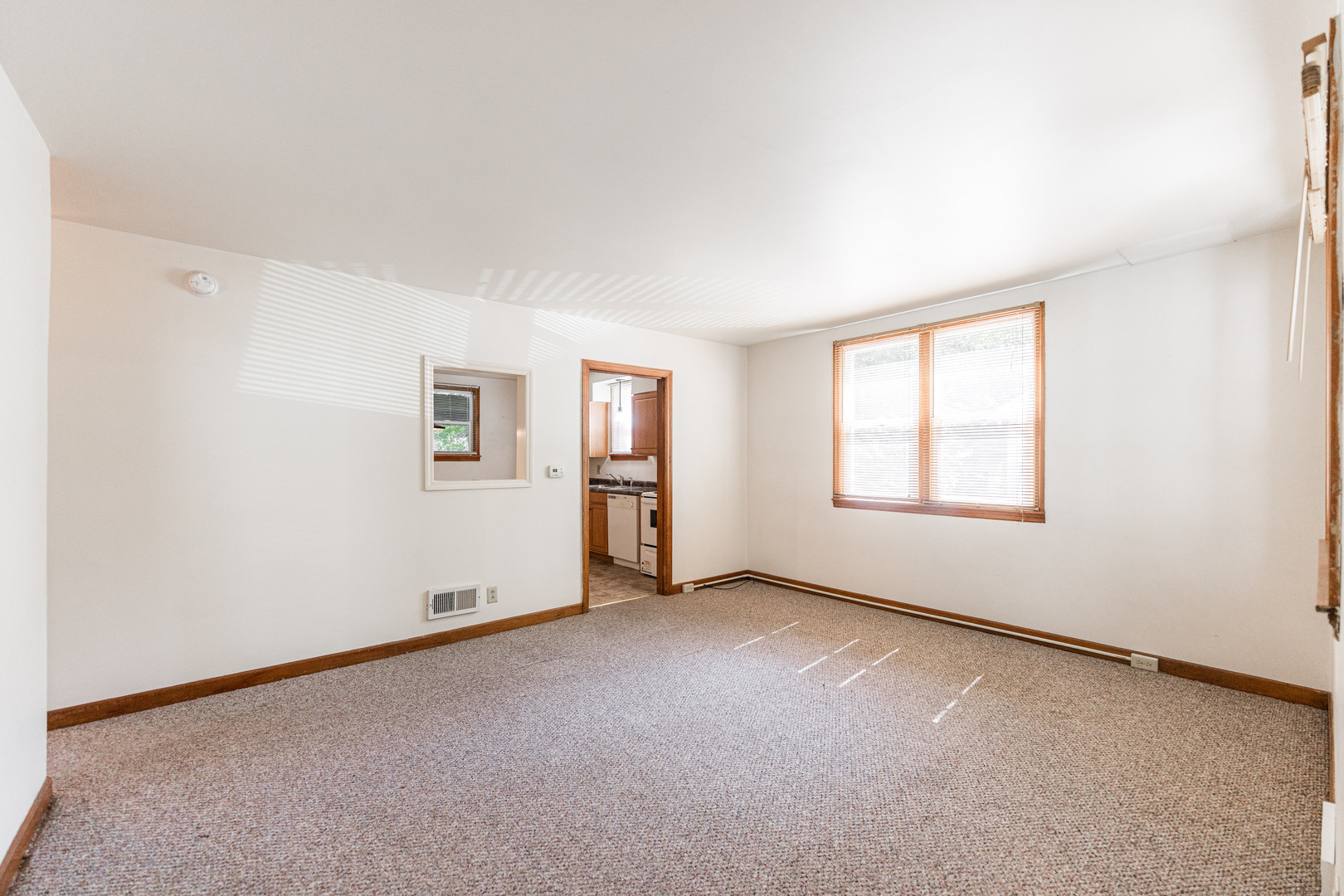 512 N 6th Street 1st-Floor