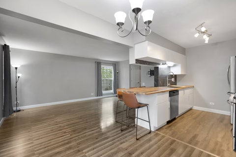 Tiny photo for 215 Half Moon Circle, Aurora, IL 60504 (MLS # 12797721)