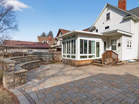 Tiny photo for 14 N Harlem Avenue, Freeport, IL 61032 (MLS # 12629051)