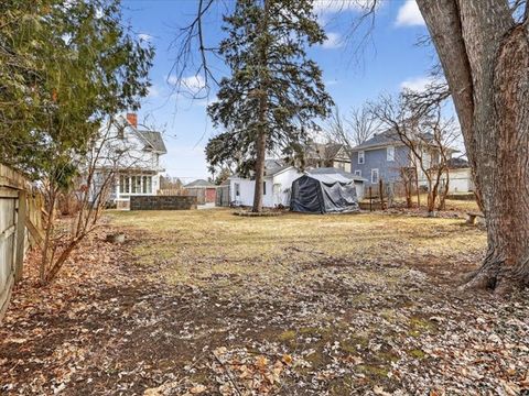 Tiny photo for 14 N Harlem Avenue, Freeport, IL 61032 (MLS # 12629051)