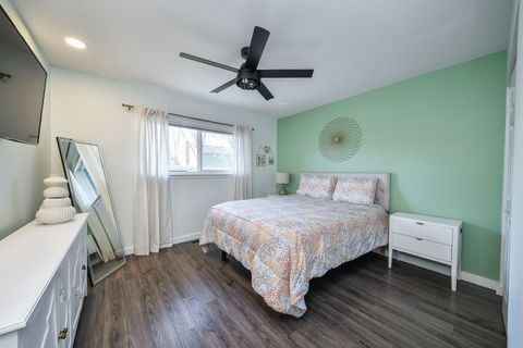 Tiny photo for 327 S Jackson Street, Batavia, IL 60510 (MLS # 12613917)