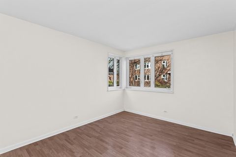 Tiny photo for 7204 Oak Avenue #1NW, River Forest, IL 60305 (MLS # 12544304)