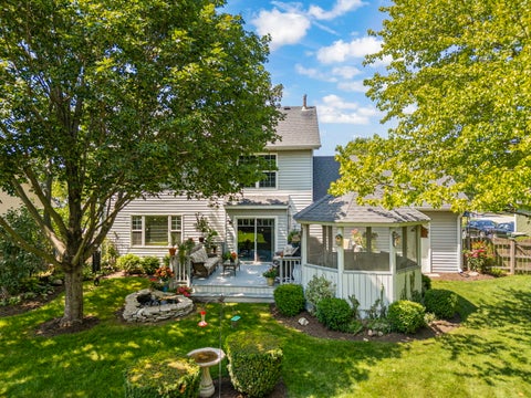 Tiny photo for 571 Lakeview Drive, Oswego, IL 60543 (MLS # 12701244)