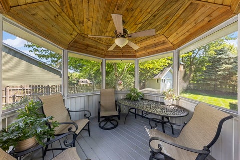 Tiny photo for 571 Lakeview Drive, Oswego, IL 60543 (MLS # 12701244)