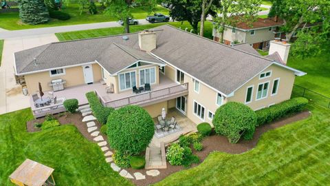 Tiny photo for 19W115 17th Place, Lombard, IL 60148 (MLS # 12681878)