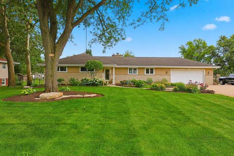 Tiny photo for 19W115 17th Place, Lombard, IL 60148 (MLS # 12681878)