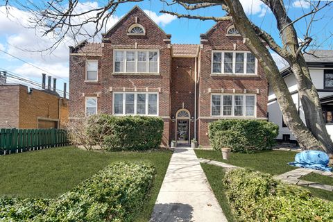 Photo of 431 S East Avenue #1N, Oak Park, IL 60302 (MLS # 12601833)