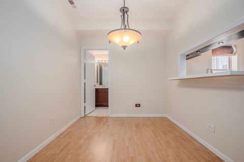 Tiny photo for 7037 S Crandon Avenue #219, Chicago, IL 60649 (MLS # 12562837)