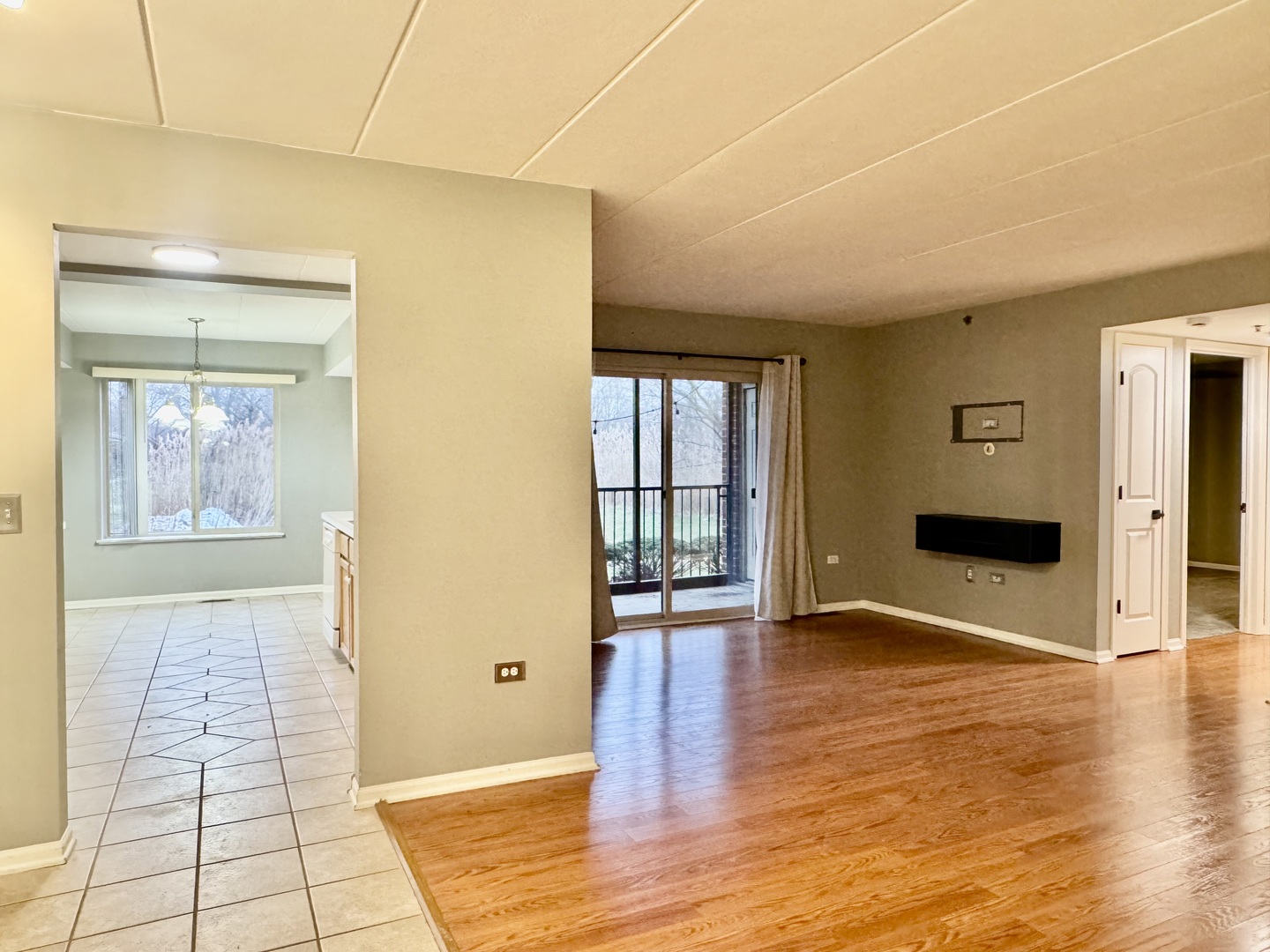 6950 Heritage Circle 1A