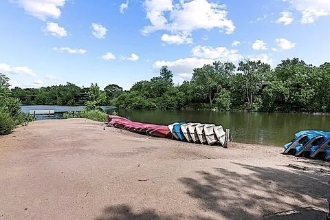 Tiny photo for 6010 Oakwood Drive #1H, Lisle, IL 60532 (MLS # 12614829)