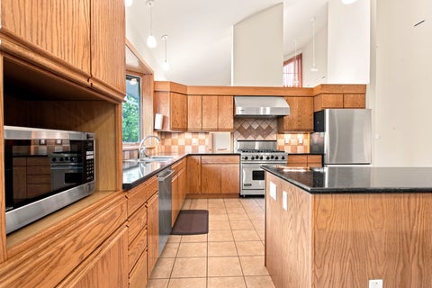 Tiny photo for 2110 Meadowlark Court, Urbana, IL 61802 (MLS # 12692982)