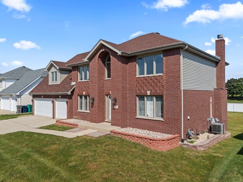 Tiny photo for 18219 Autumn Ridge Drive, Orland Park, IL 60467 (MLS # 12753668)