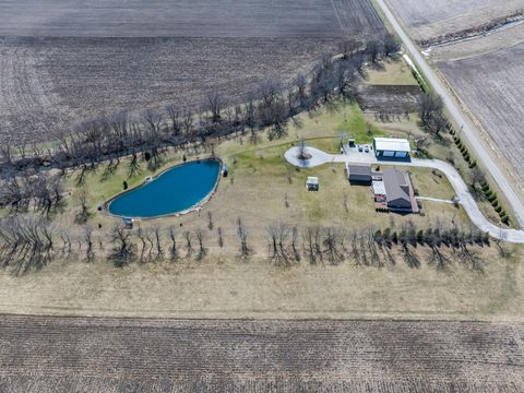 Tiny photo for 3015 N 1600 East Road, Clifton, IL 60927 (MLS # 12595607)