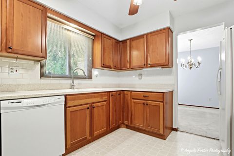 Tiny photo for 578 Pine Grove Avenue, Gurnee, IL 60031 (MLS # 12476794)