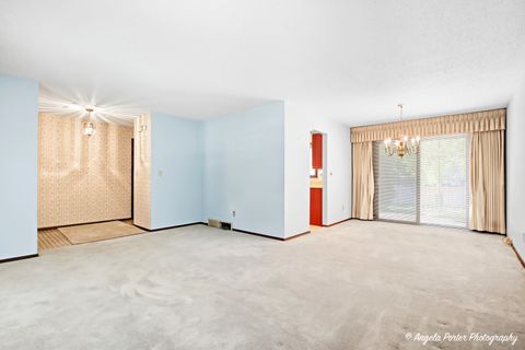 Tiny photo for 578 Pine Grove Avenue, Gurnee, IL 60031 (MLS # 12476794)