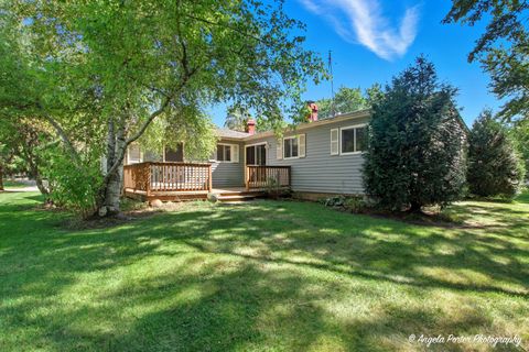 Tiny photo for 578 Pine Grove Avenue, Gurnee, IL 60031 (MLS # 12476794)