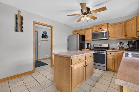 Tiny photo for 706 Country Squire Court, Morris, IL 60450 (MLS # 12756127)