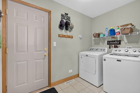 Tiny photo for 706 Country Squire Court, Morris, IL 60450 (MLS # 12756127)