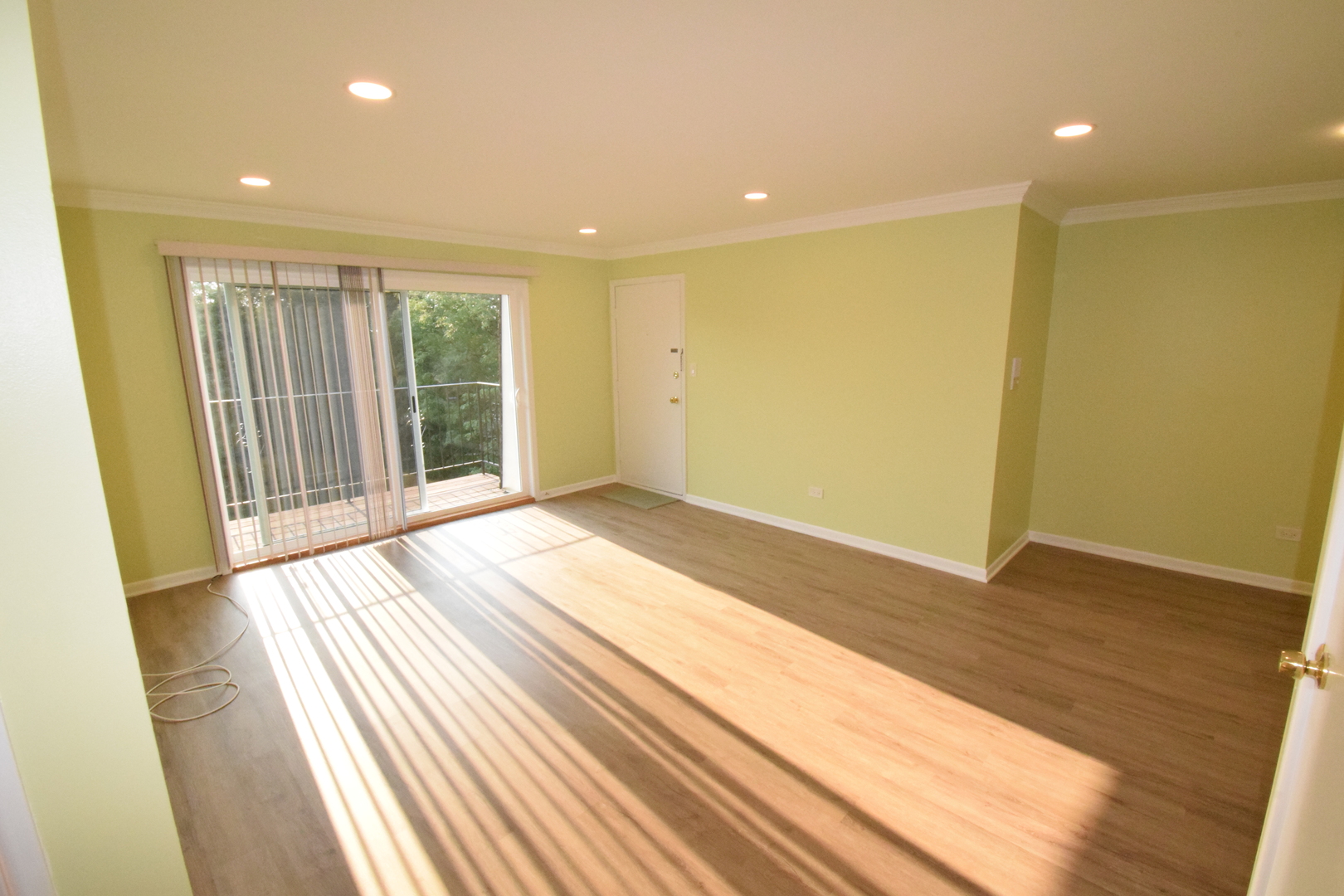 9467 Bay Colony Drive 3S