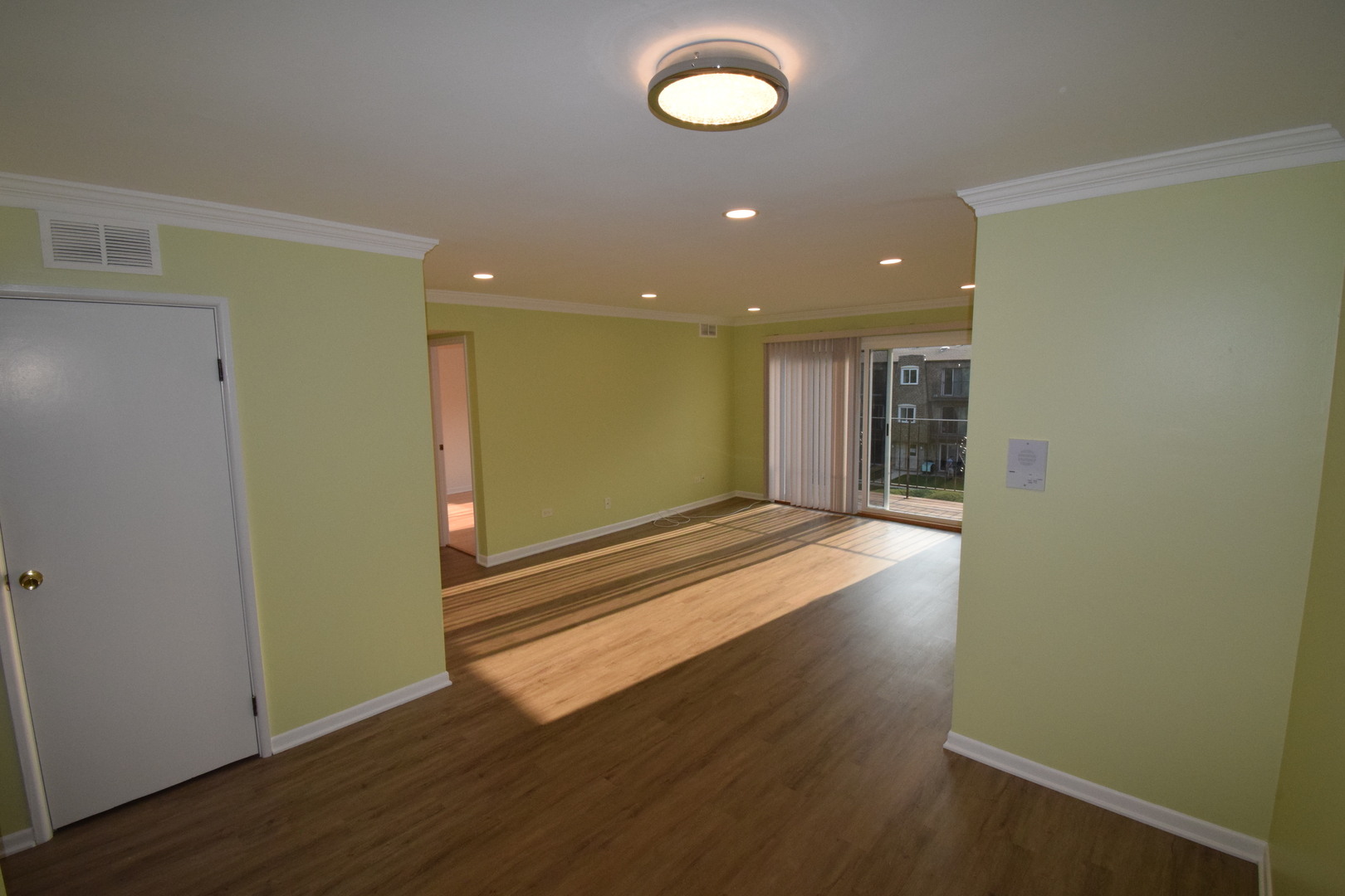 9467 Bay Colony Drive 3S