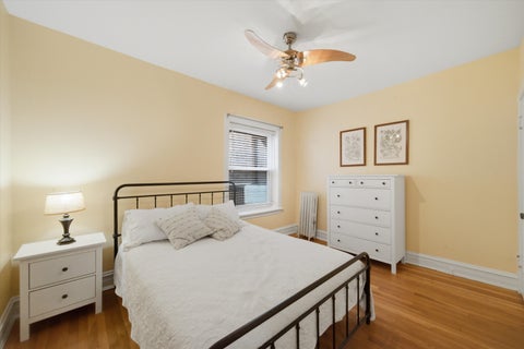 Tiny photo for 1425 W Summerdale Avenue #2AB, Chicago, IL 60640 (MLS # 12668299)