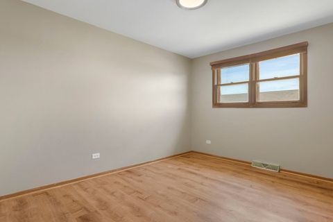 Tiny photo for 8225 Beloit Avenue, Bridgeview, IL 60455 (MLS # 12479255)