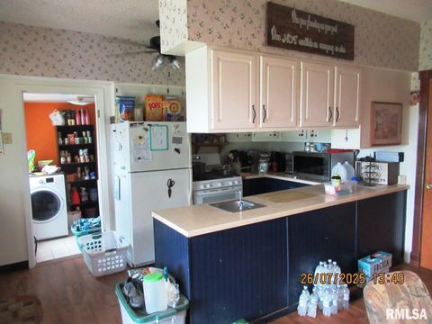 Tiny photo for 719 Quincy Avenue, Clarence, IA 52216 (MLS # QC4265853)