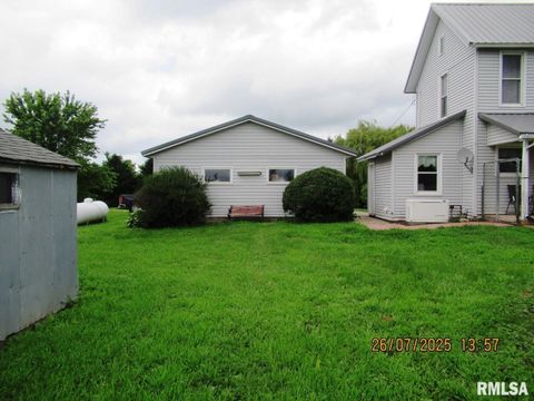 Tiny photo for 719 Quincy Avenue, Clarence, IA 52216 (MLS # QC4265853)