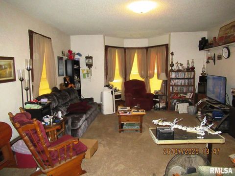 Tiny photo for 719 Quincy Avenue, Clarence, IA 52216 (MLS # QC4265853)