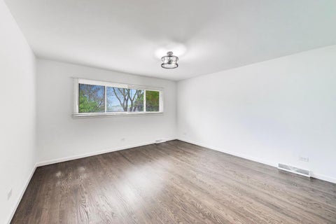 Tiny photo for 10128 Parke Avenue, Oak Lawn, IL 60453 (MLS # 12748898)