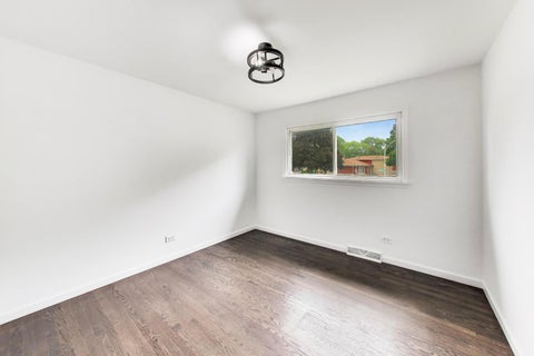 Tiny photo for 10128 Parke Avenue, Oak Lawn, IL 60453 (MLS # 12748898)
