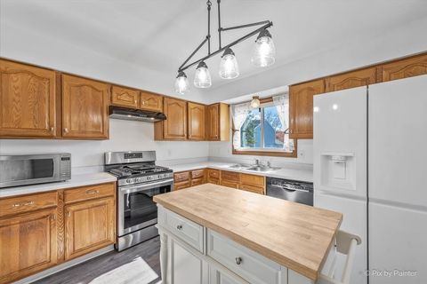 Tiny photo for 1035 Shadowood Lane, Crystal Lake, IL 60014 (MLS # 12502326)